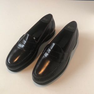 LL Bean men’s brown penny loafers size 8